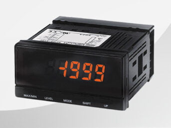 WEB-K3MA-J - Bestens ablesbare LCD-Anzeige mit zweifarbiger LED-Hintergrundbeleuchtung (rot/grün)